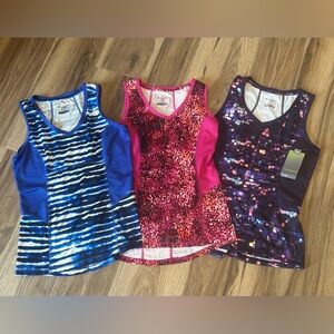 Tek Gear DryTeck Sport Tanks - Size M